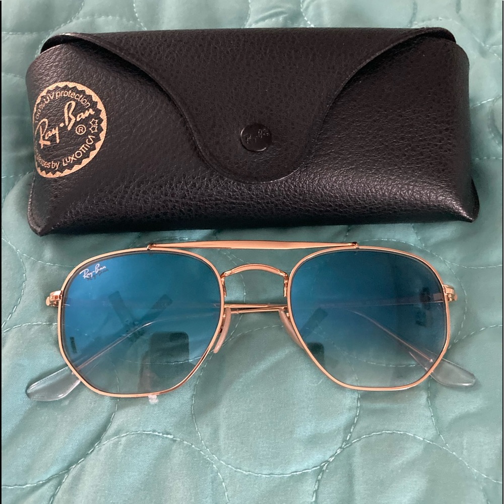 New Women RayBans